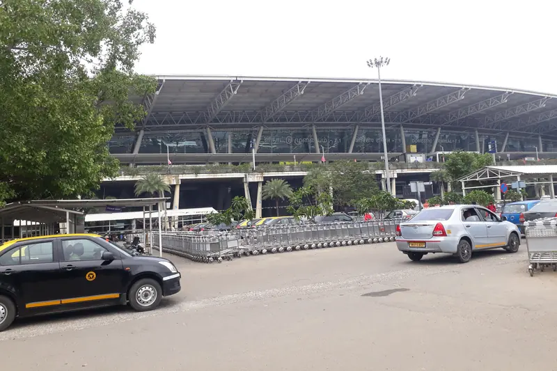 Taxis outside the terminal building at Chennai International Airport